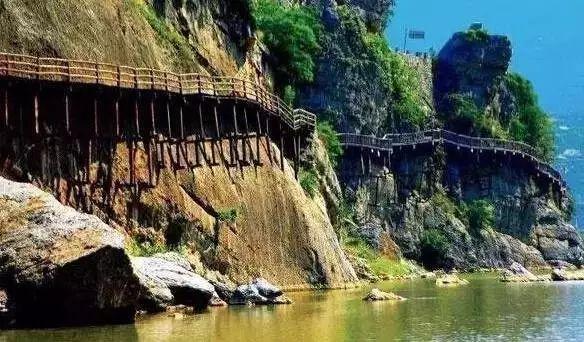 盘点中国5大古栈道，悬空凿壁，古人的奇迹之作！你敢不敢来挑战？ - 知乎