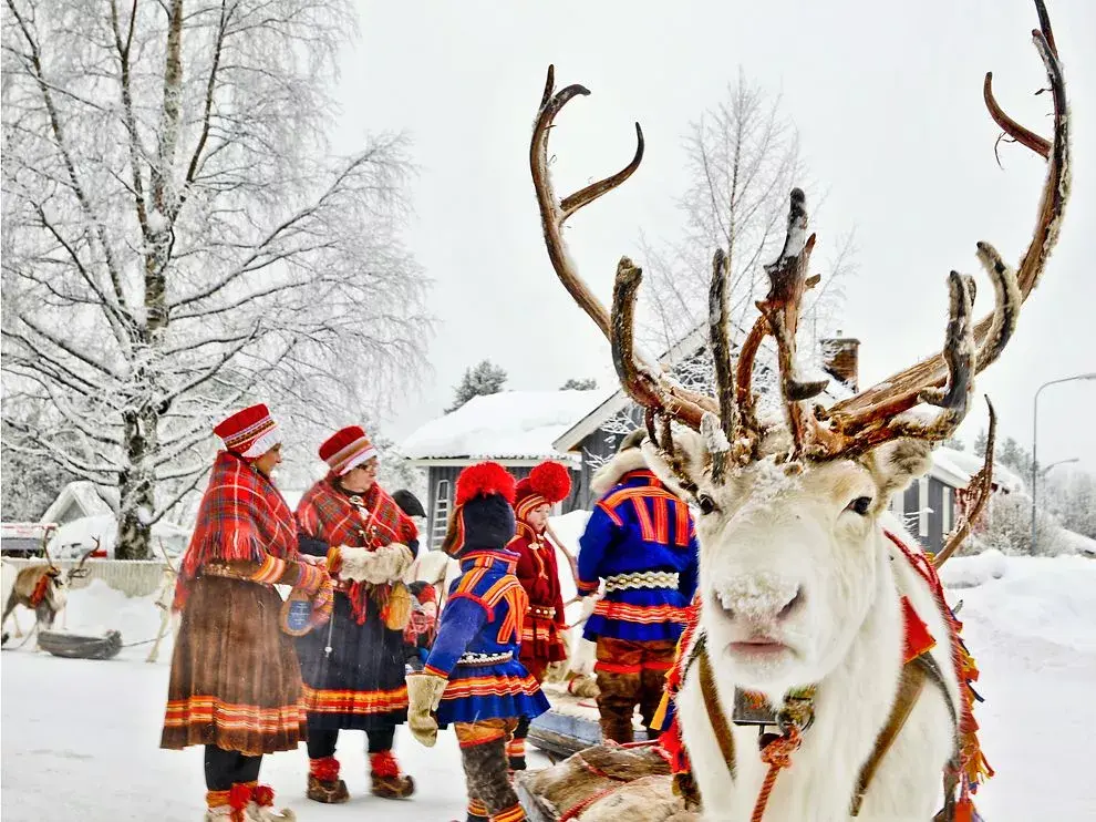 穿越北纬66°,去200多天都有极光的芬兰过新年!