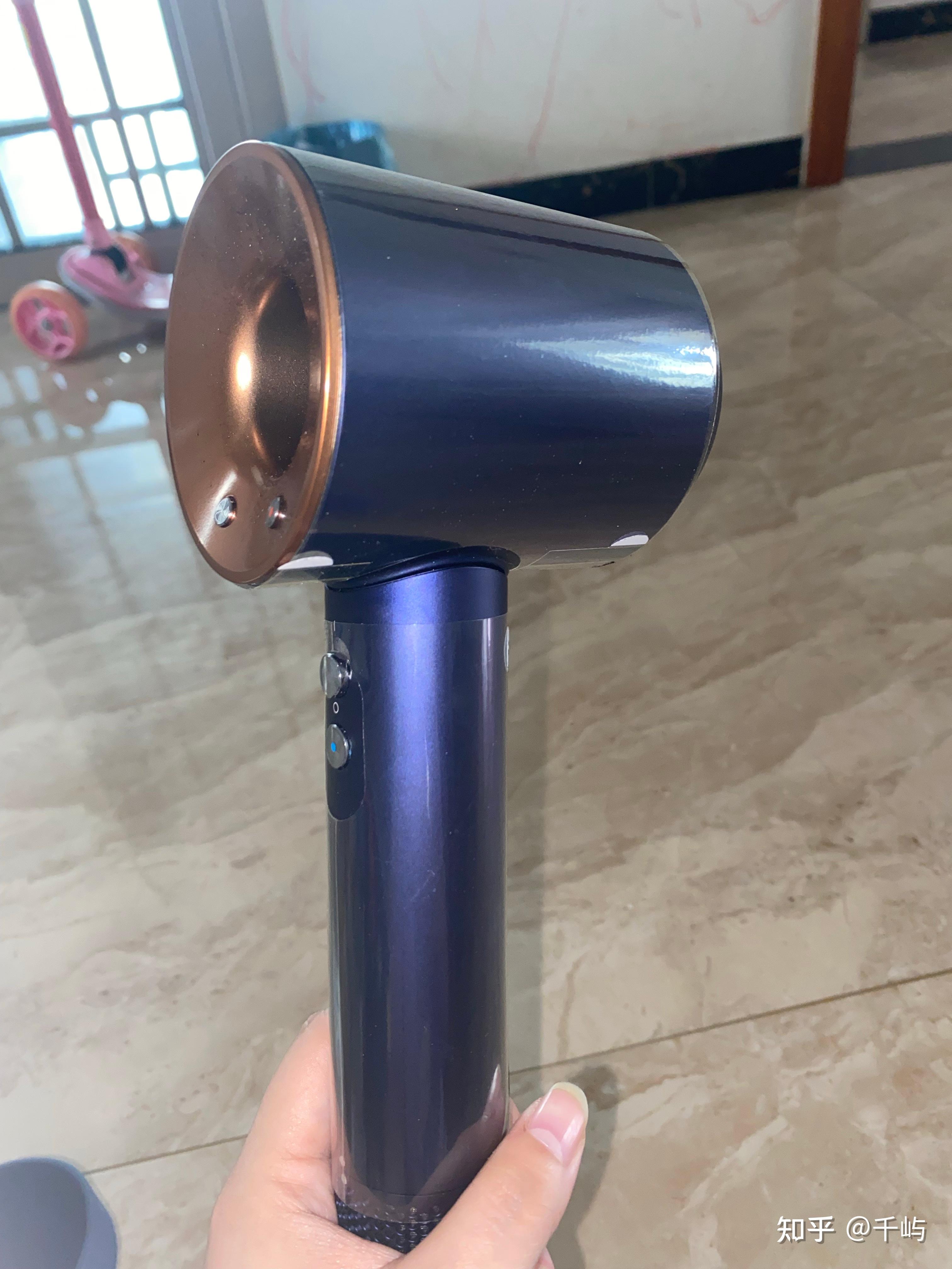 生完孩子后买个吹风机我都谨慎选择了有感同身受的吗戴森hd08使用体验