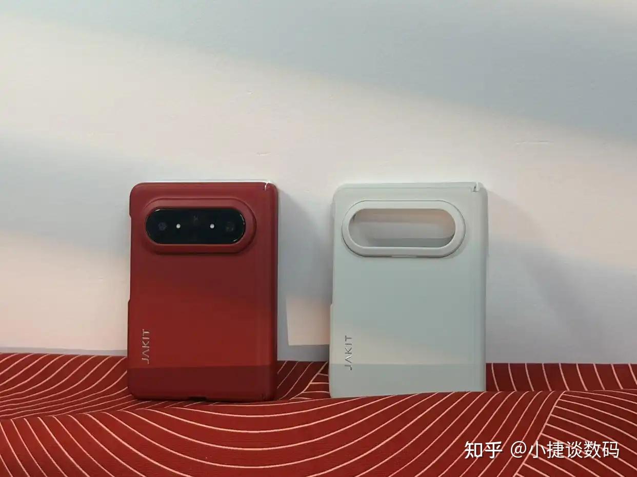 极简党一眼心动的JAKIT素皮保护壳