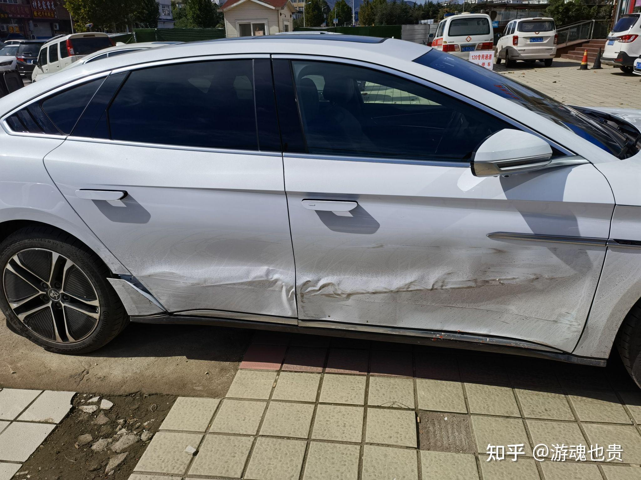 比亚迪汉首撞记录