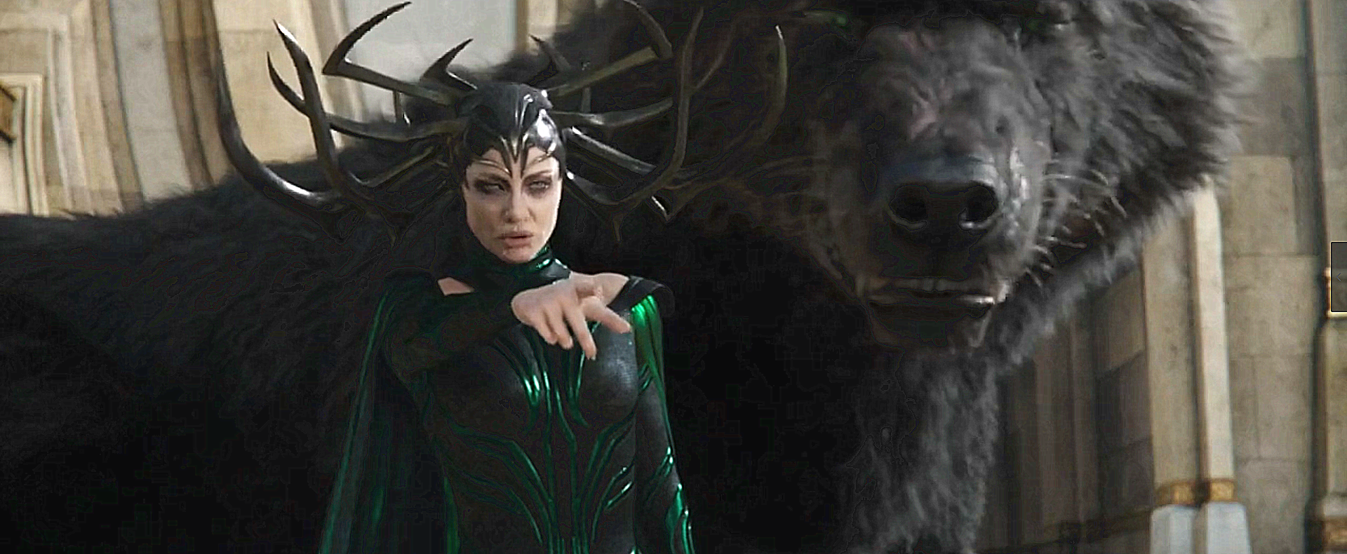 死亡女神来到神界复活了战宠巨狼还统治了神界