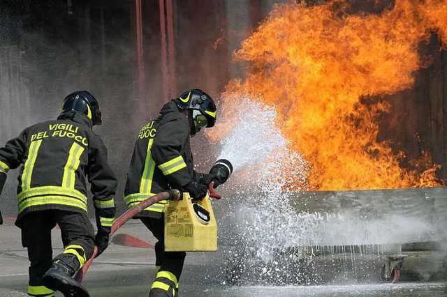 五一劳动节致敬每一位不平凡的你