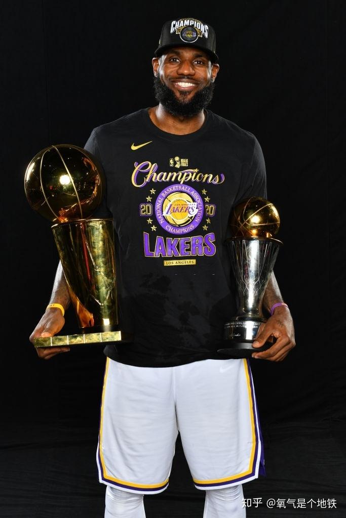 詹姆斯总冠军图片2020 v2-2cb9f594dbdf2966a2ca62b848240993_r.jpg