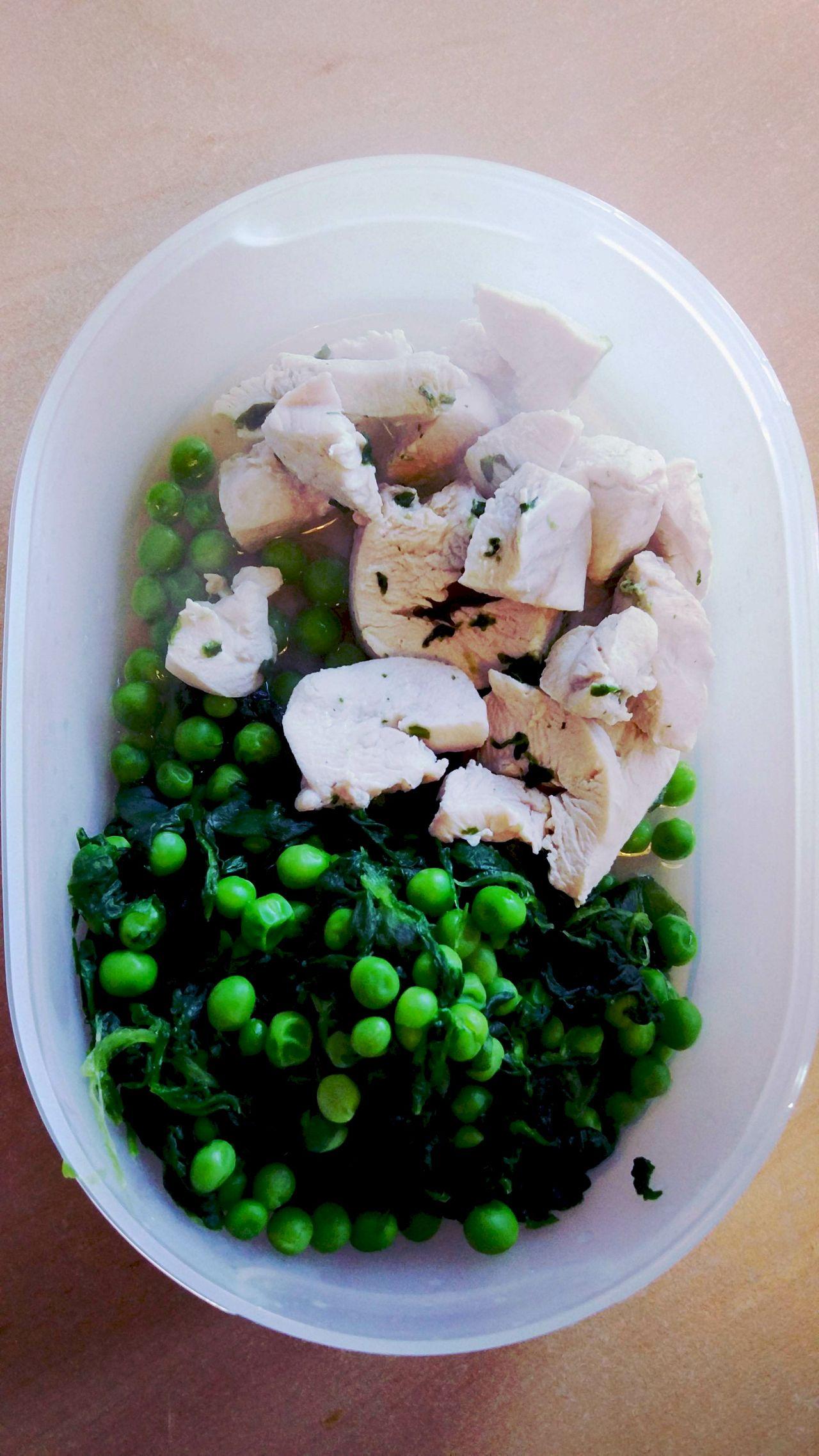 看小说凡是从国外留学回来的男主角都表示吃不