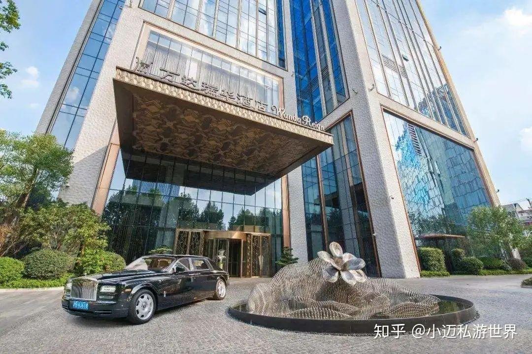 单间造价1500w人民币的上海第一家七星级酒店万达瑞华