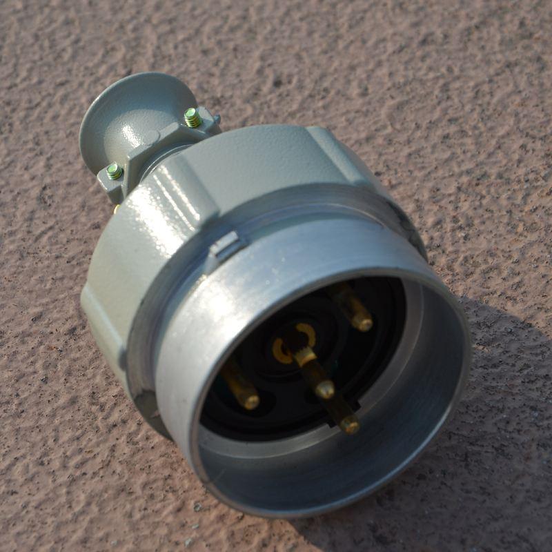 防爆插头插座是什么如何正确使用呢