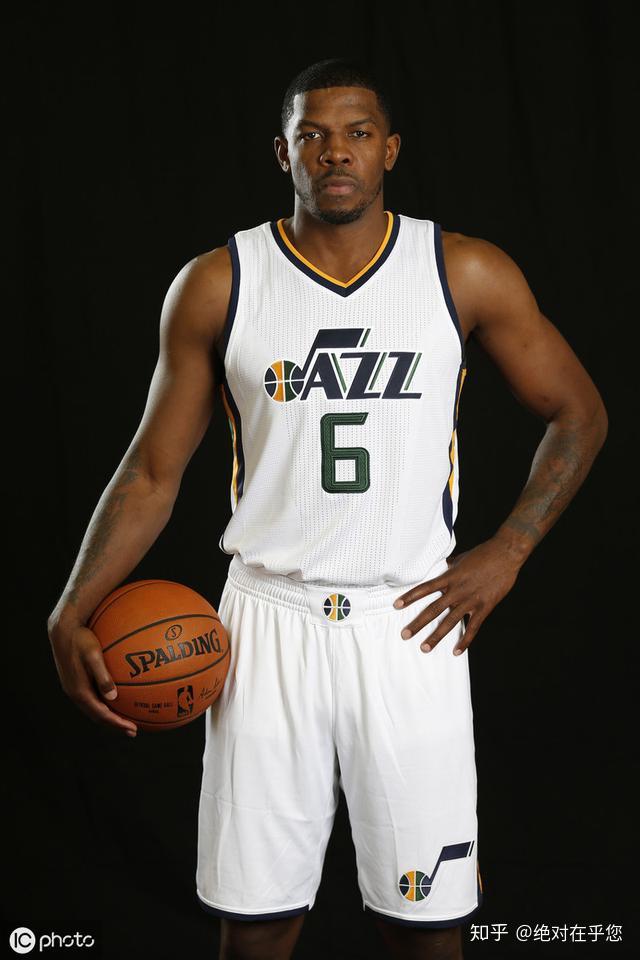 同是单打王,乔约翰逊被多支球队邀请试训,安东尼却无人问津 - 知乎