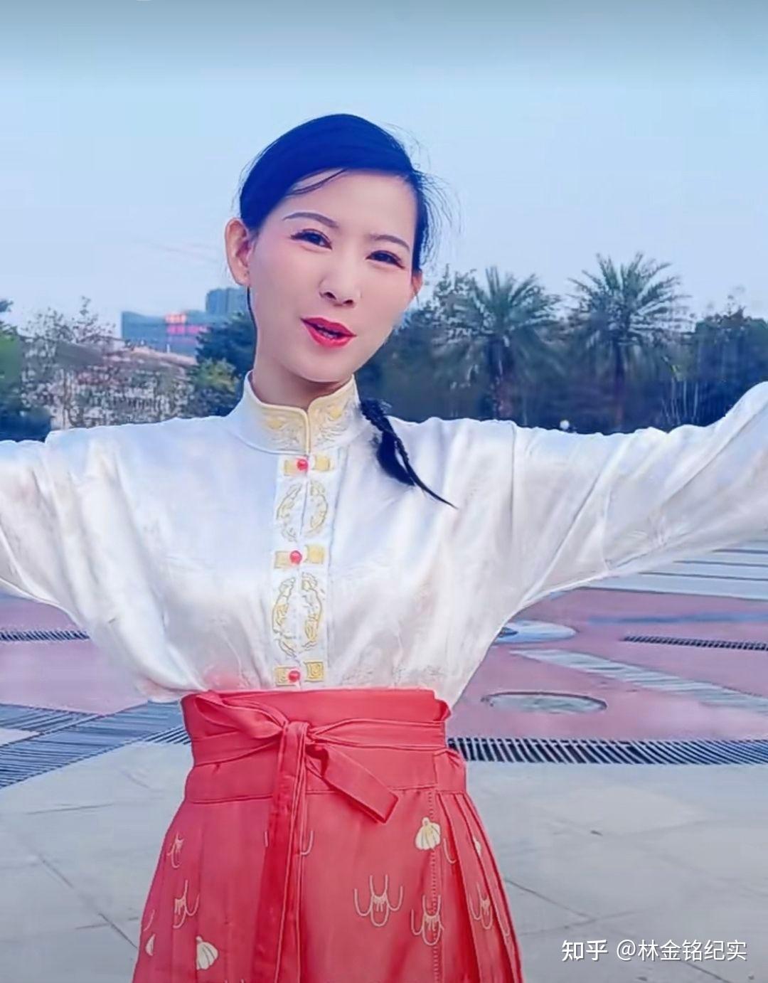 爱心大使:空灵歌手李丹凤邀约东北老铁