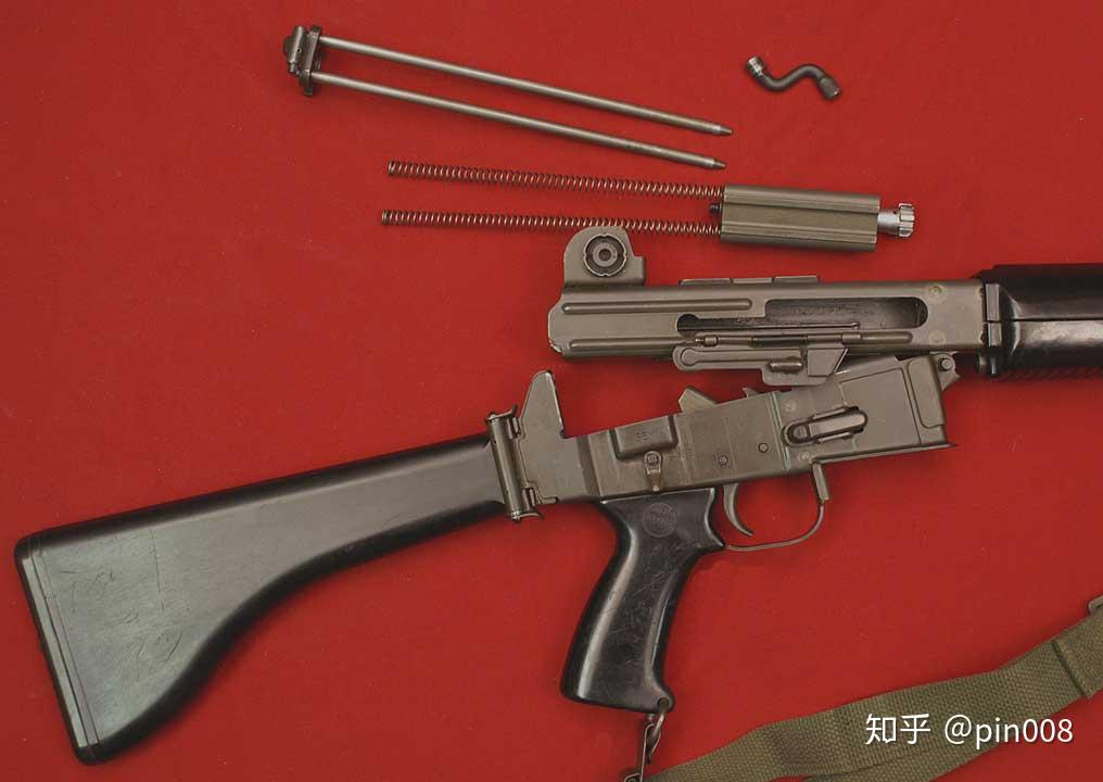 从业界传奇ar18突击步枪到brn180上机匣