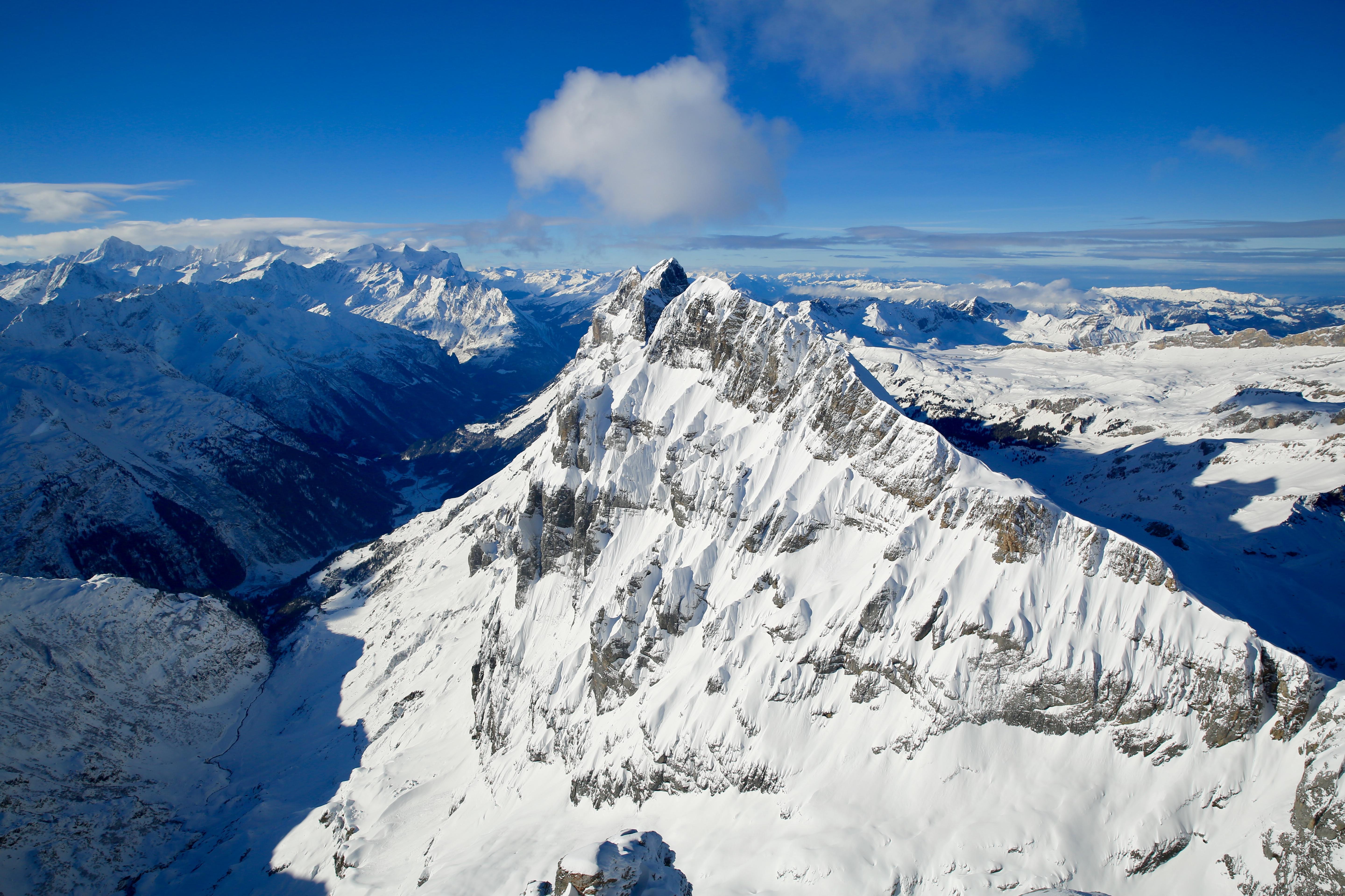 法国瑞士游之瑞士火车与雪山