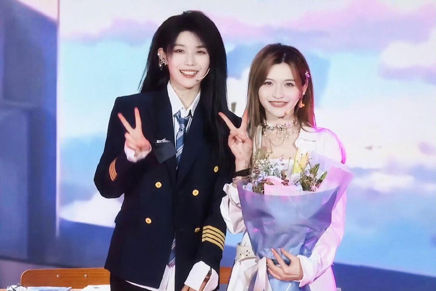 【雯淇】徐楚雯 叶舒淇 正在记录中.