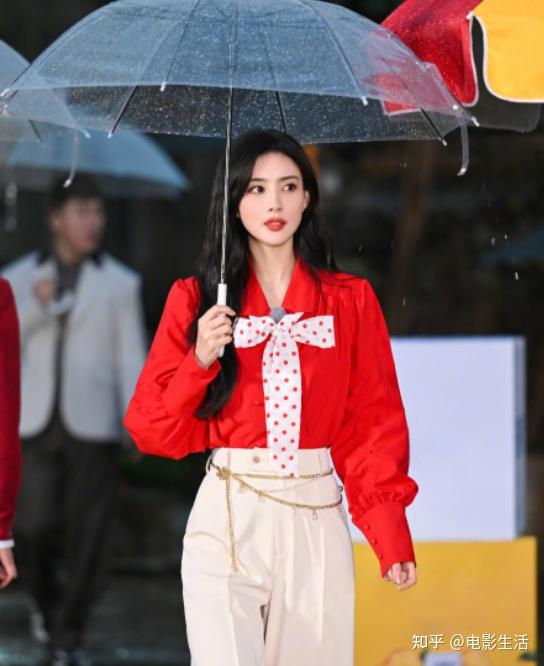 除了团队当中的固定成员之外,节目组邀请到了胡彦斌,孟子义和宋妍霏