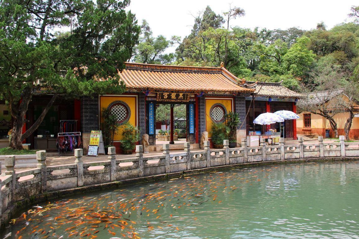 云南旅游景点推荐 黑龙潭公园旅游攻略 低音号免费语音导游 
