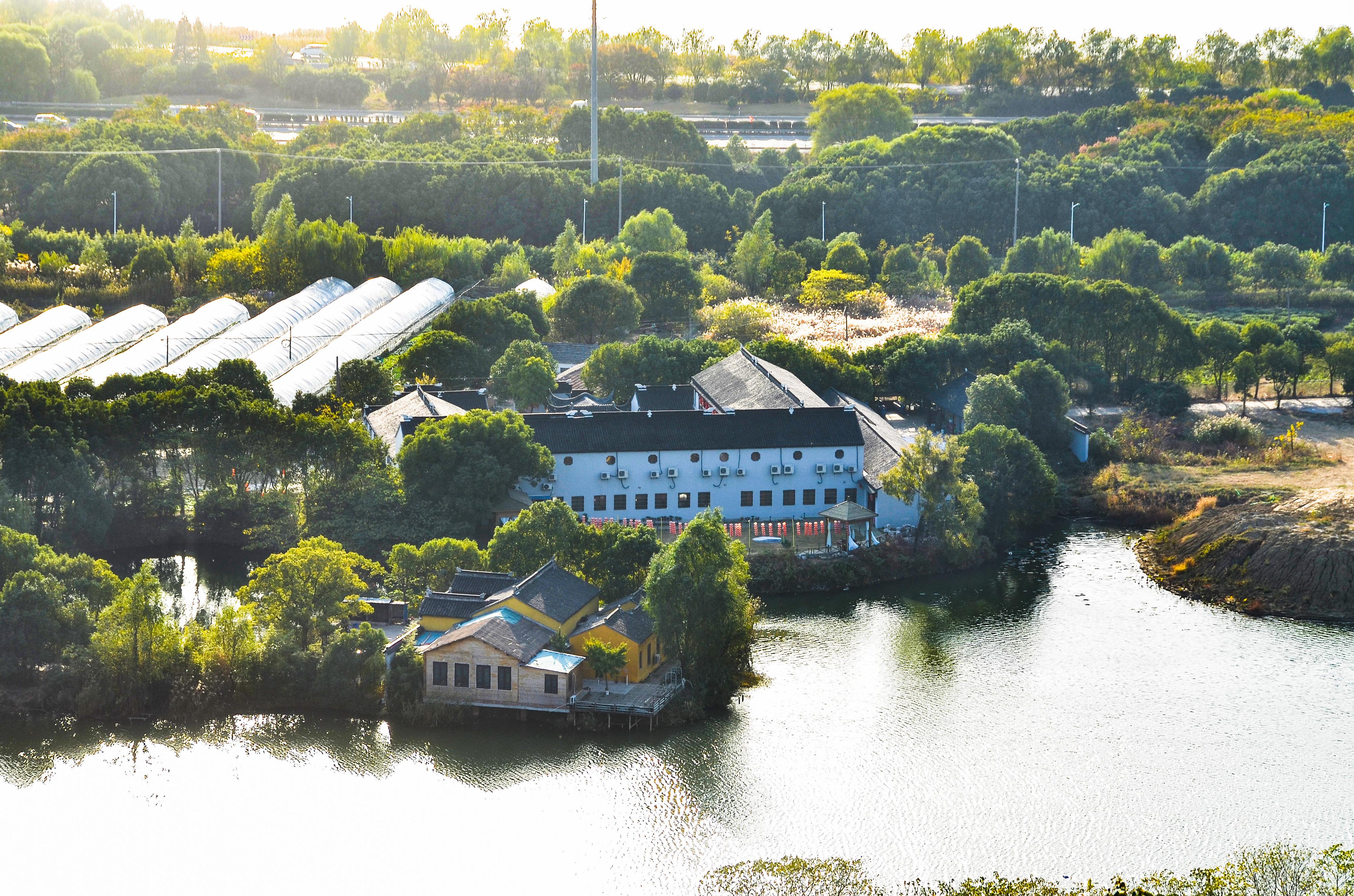 胥王山庄以"农业,生态,休闲,健康"为主题,培育农林水产佳品,开发纪念