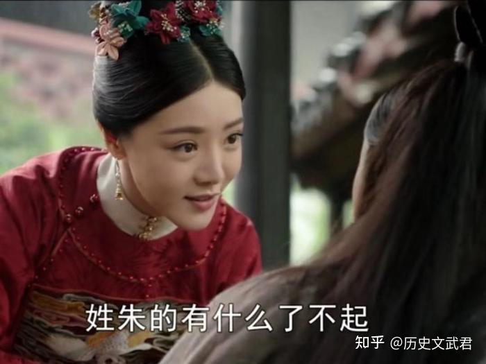 胡美的过失,再加上朱元璋本就生性多疑,进入后宫觐见胡贵妃,还带着