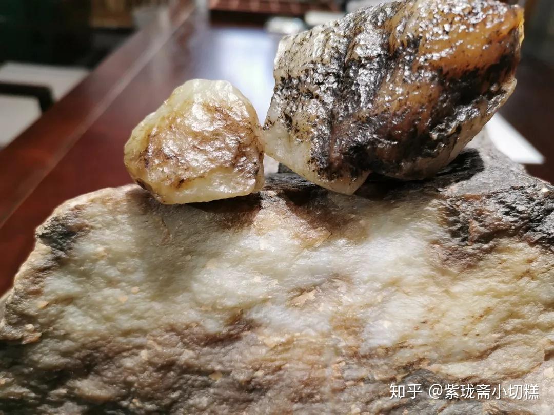 紫曰阿克苏的黑皮戈壁料你听说过吗
