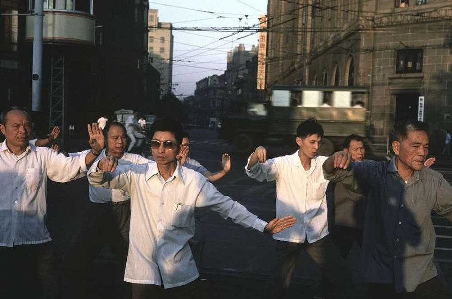 20万张珍贵影像重现：那个年代的中国人，太美了！ - 知乎