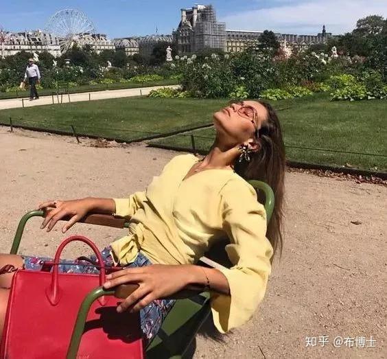 什么是“慵懒风”,据说今年超火的! - 知乎