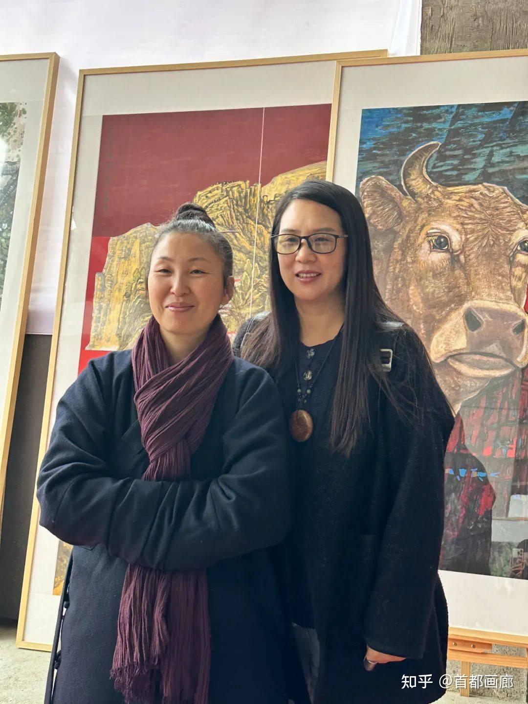 活动当天,群众早早来到国家温州水牛保种场展览厅,在著名画家石金库几