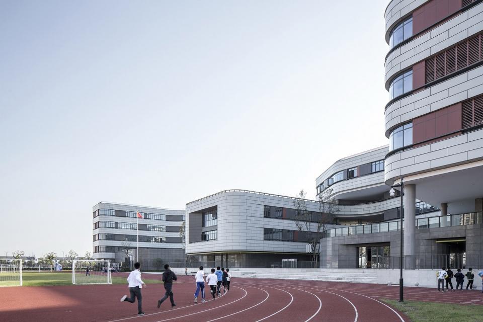 漂浮的立体校园浙江大学建筑设计研究院