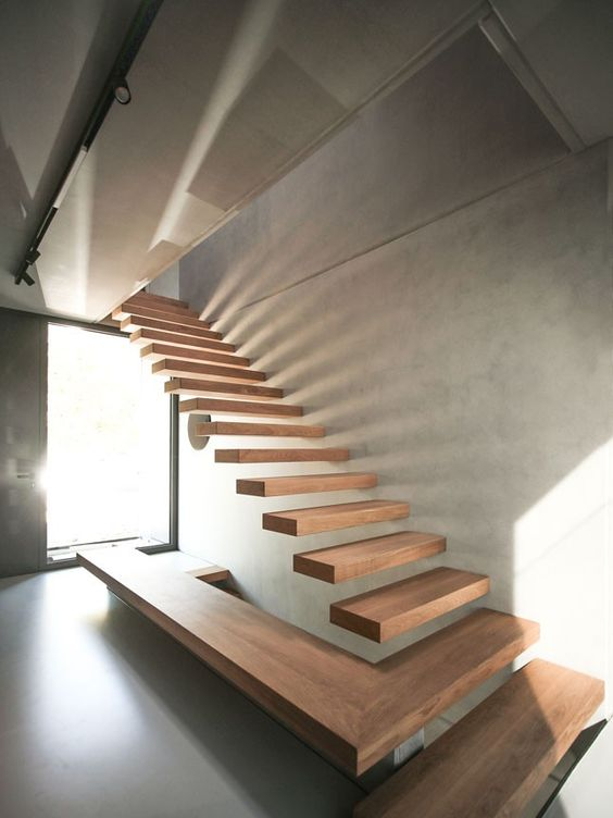 什么是悬浮楼梯悬浮楼梯利用侧边受力,把踏步悬空在空间中,悬浮楼梯