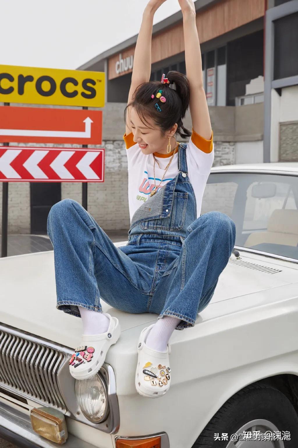 二,豆腐袜与鞋子的搭配