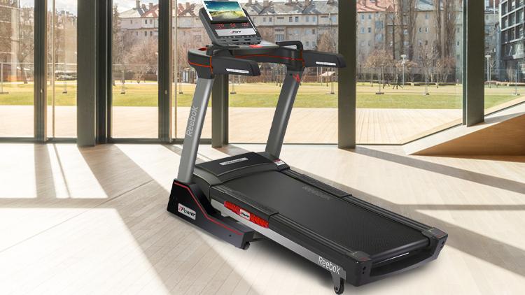 颜值不俗性能在线的跑步机锐步zpower