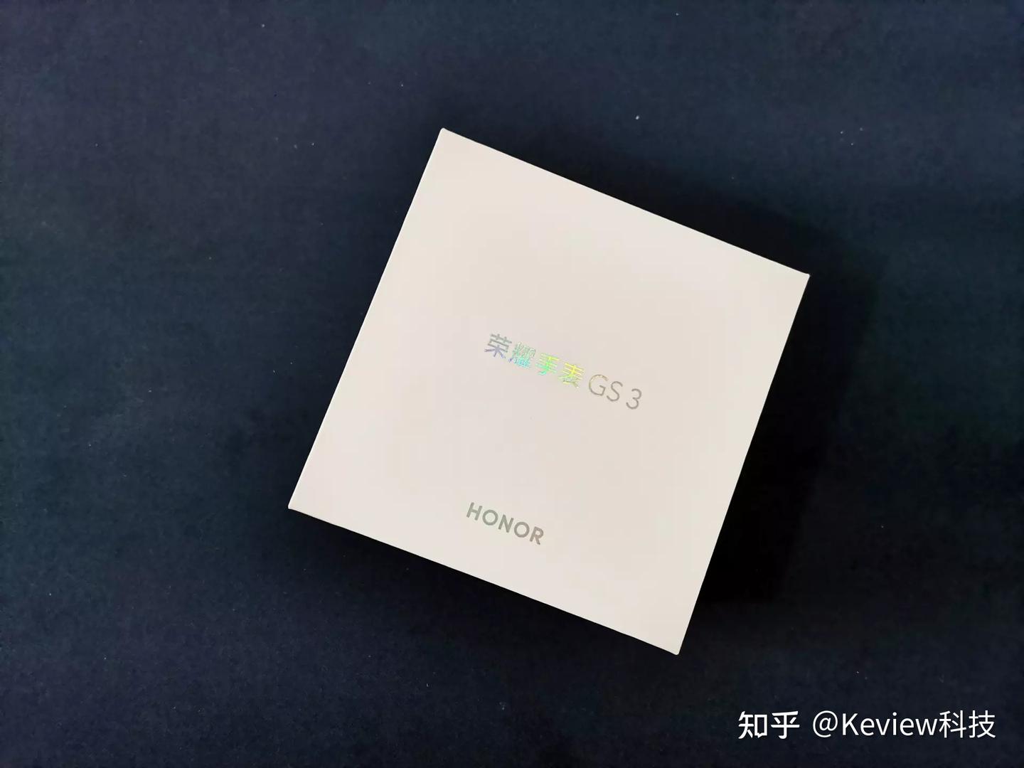 绅士品味,商务感十足的荣耀手表GS 3流光经典版,让你穿衣百搭 - 知乎