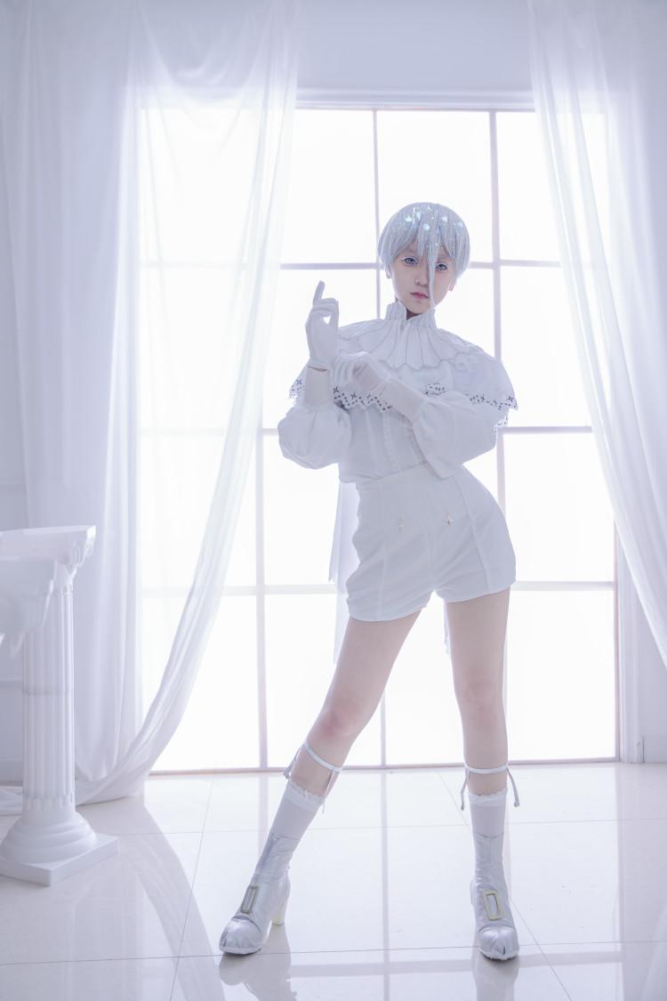 宝石之国南极石月下礼服cosplay