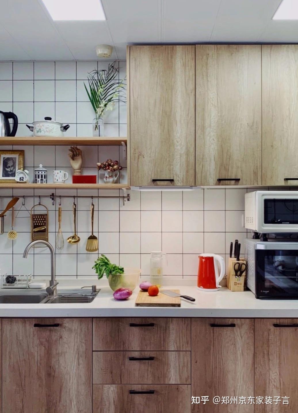 厨房墙面贴什么砖好该怎么选呢