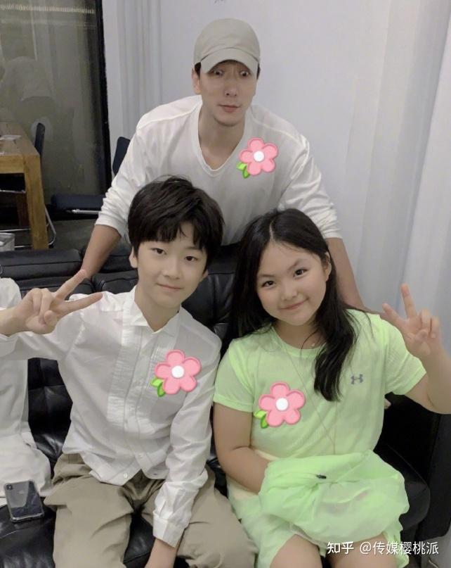 张天天被爆恋爱,张亮发声回应:青春期对异性有好感很正常 - 知乎