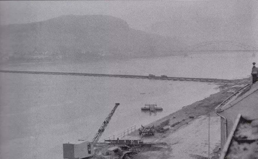 美国二战电影《雷玛根大桥》老片新看