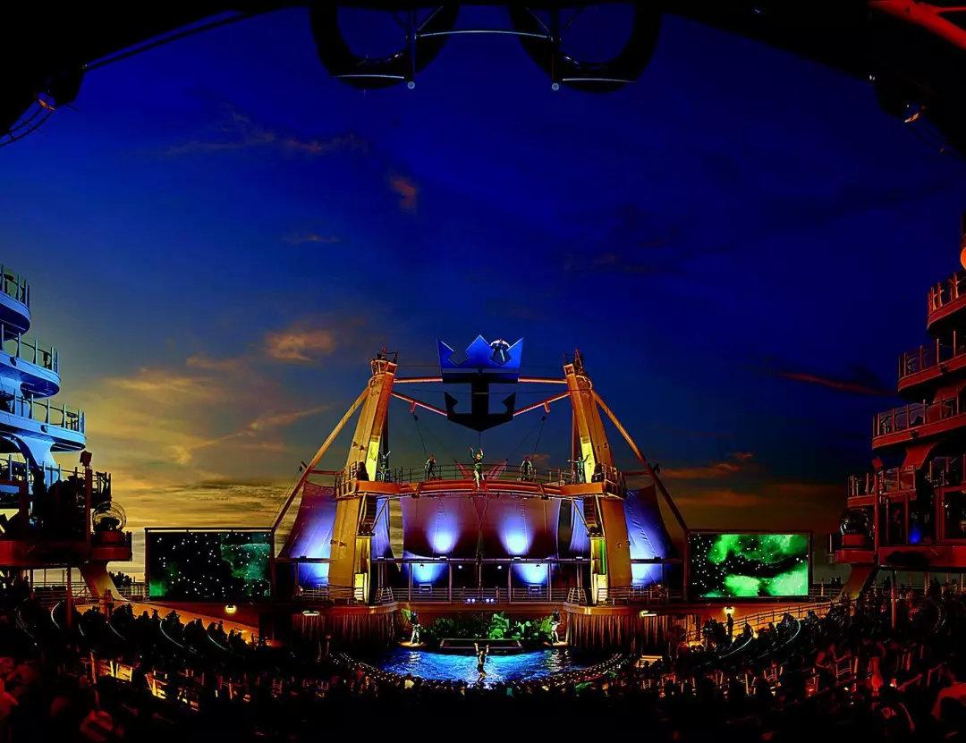 游轮懒人最爱住进加勒比海的移动城邦比陆地更好玩