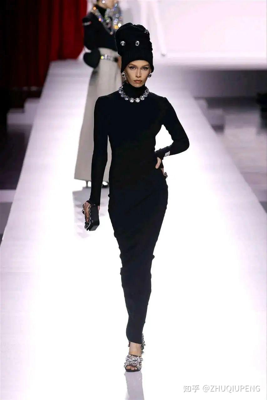 moschino2024米兰春夏系列