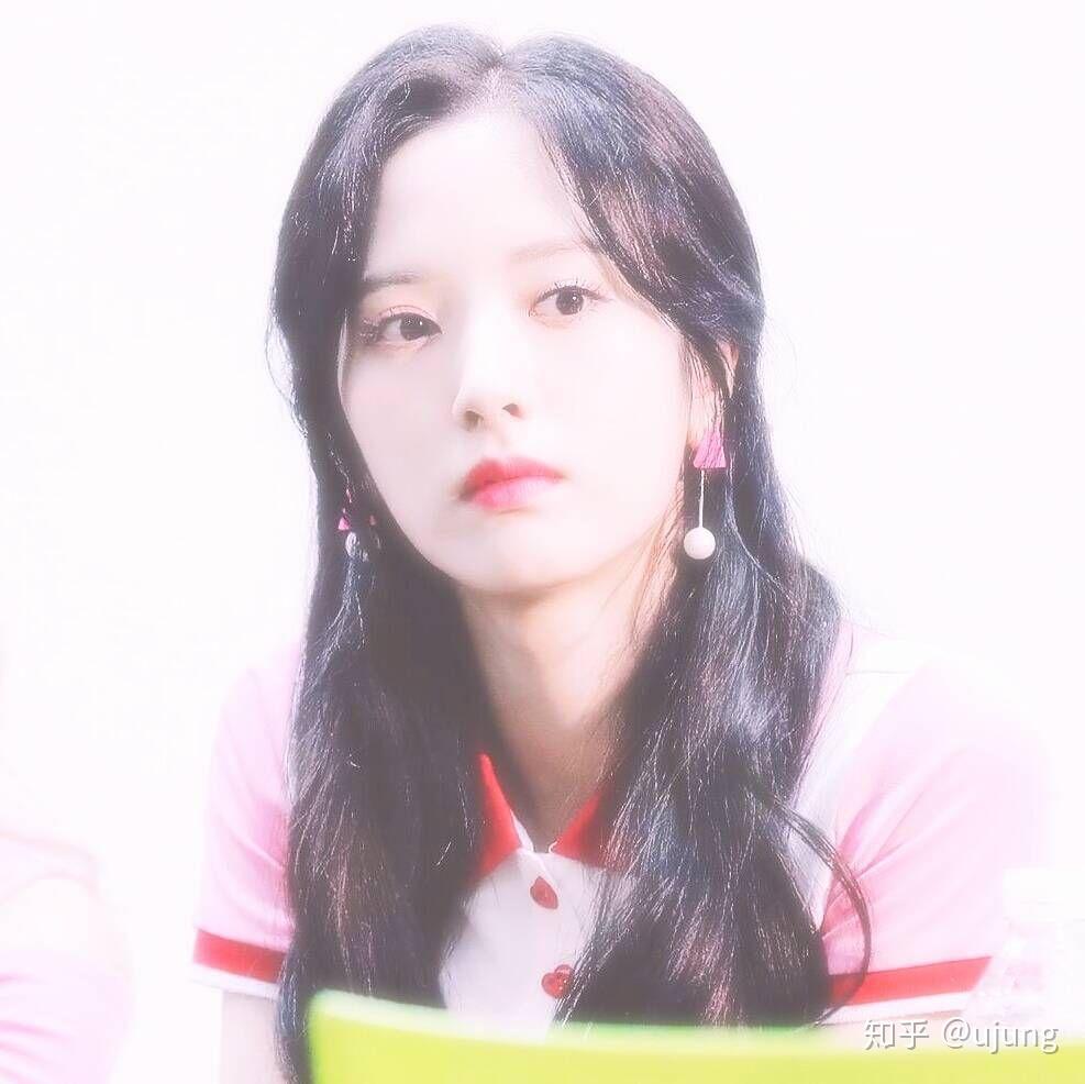 韩国女团成员有哪些惊为天人的瞬间?