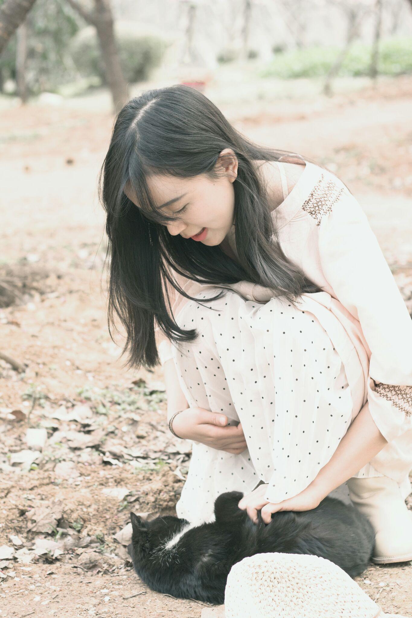 怎么让自己变美变好看 v2-319c1e92ac97c0831d5b18034c49f278_r.jpg