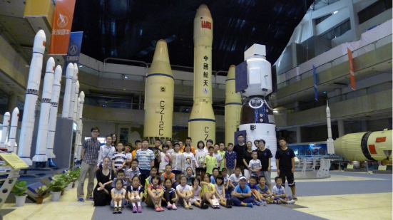 空天创客不一样的航天科技夏令营有游更有研