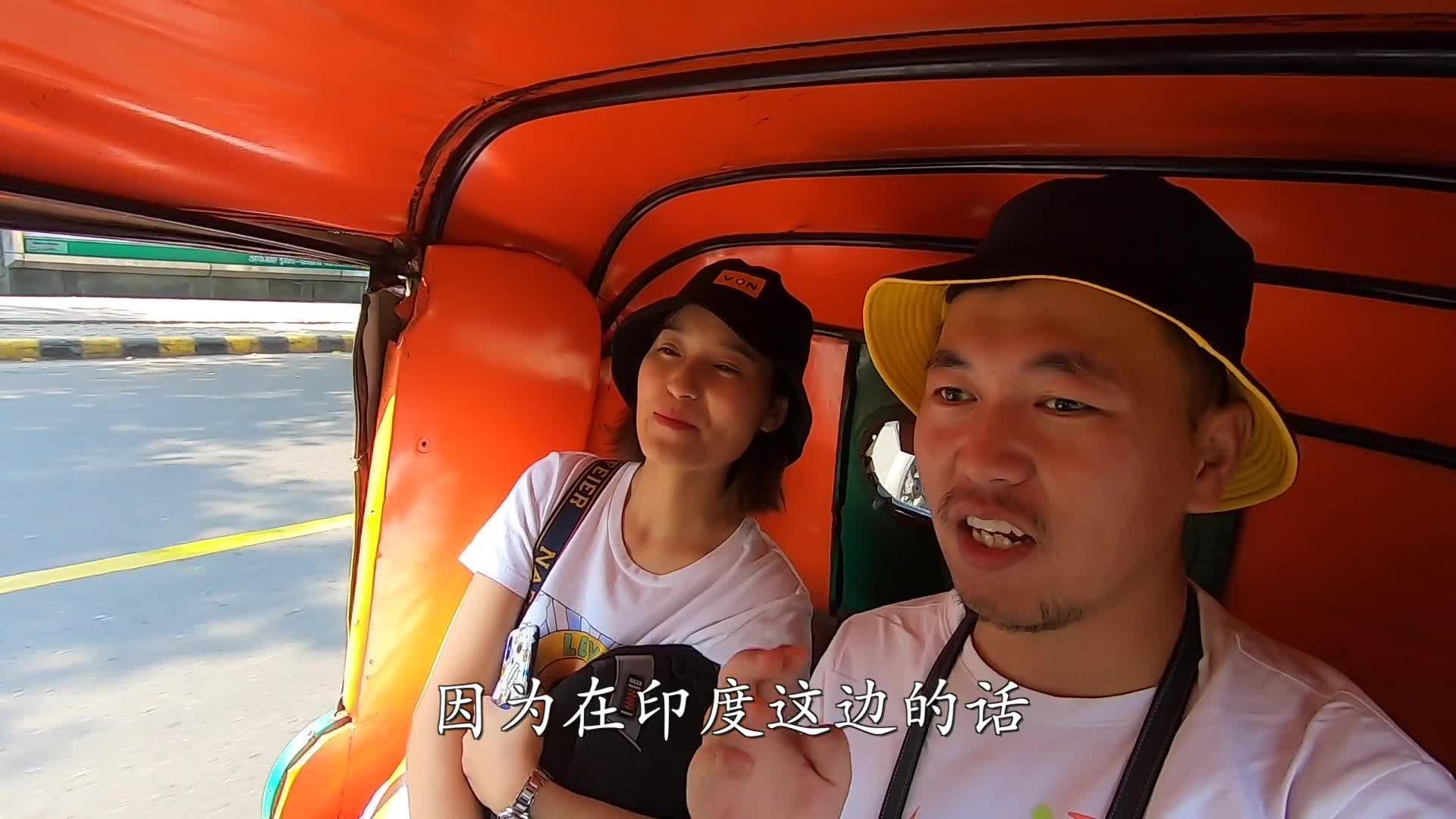 实拍印度人开挂钓鱼不用鱼竿和浮漂牵上石头全凭感觉