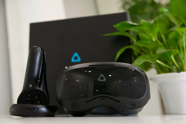 VIVE Focus 3评测：9888元的VR一体机到底有多强？ - 知乎