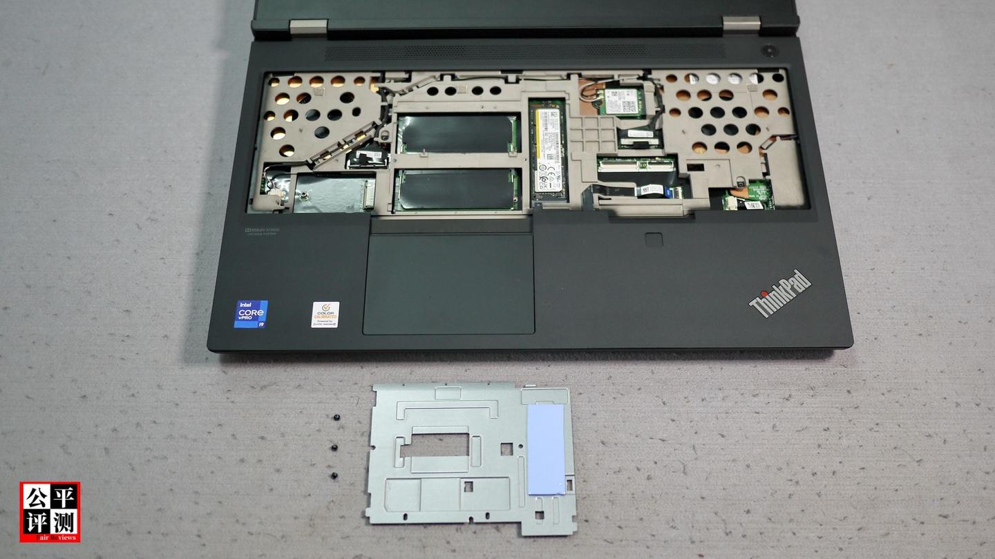 P15 Exploded View 2021 ThinkPad重型移动工作站P15 Gen 2&P17 Gen 2对比评测连载2:拆解一胎双胞 - 知乎