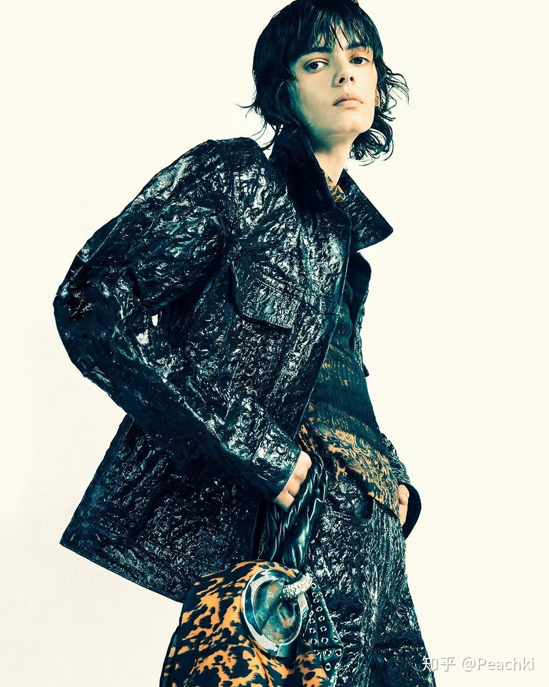 一起看秀matthewwilliams首个givenchy系列锁住你了嘛