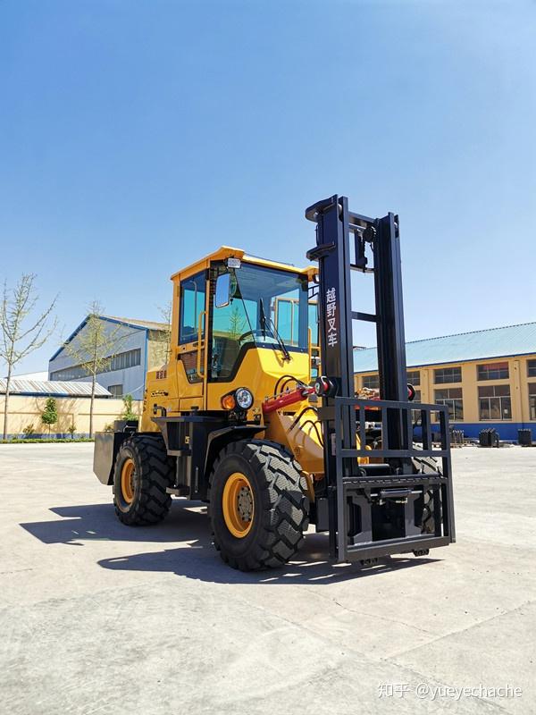 四驱装卸叉车a郑州四驱装卸叉车a四驱装卸叉车