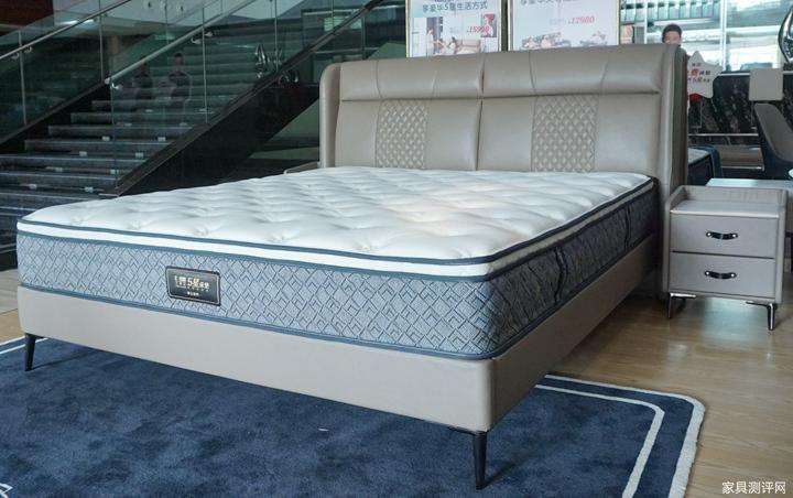 芝华仕5星床垫测评悬浮也有足够安全感给你慵懒减压的睡眠环境绅士
