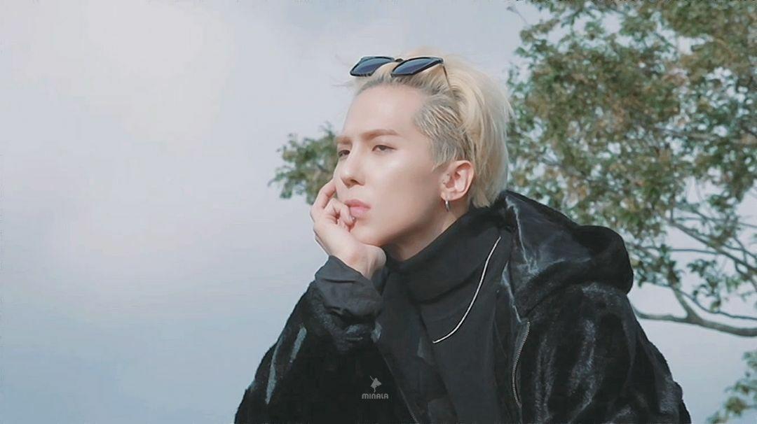 有无宋旻浩mino手机壁纸or电脑壁纸