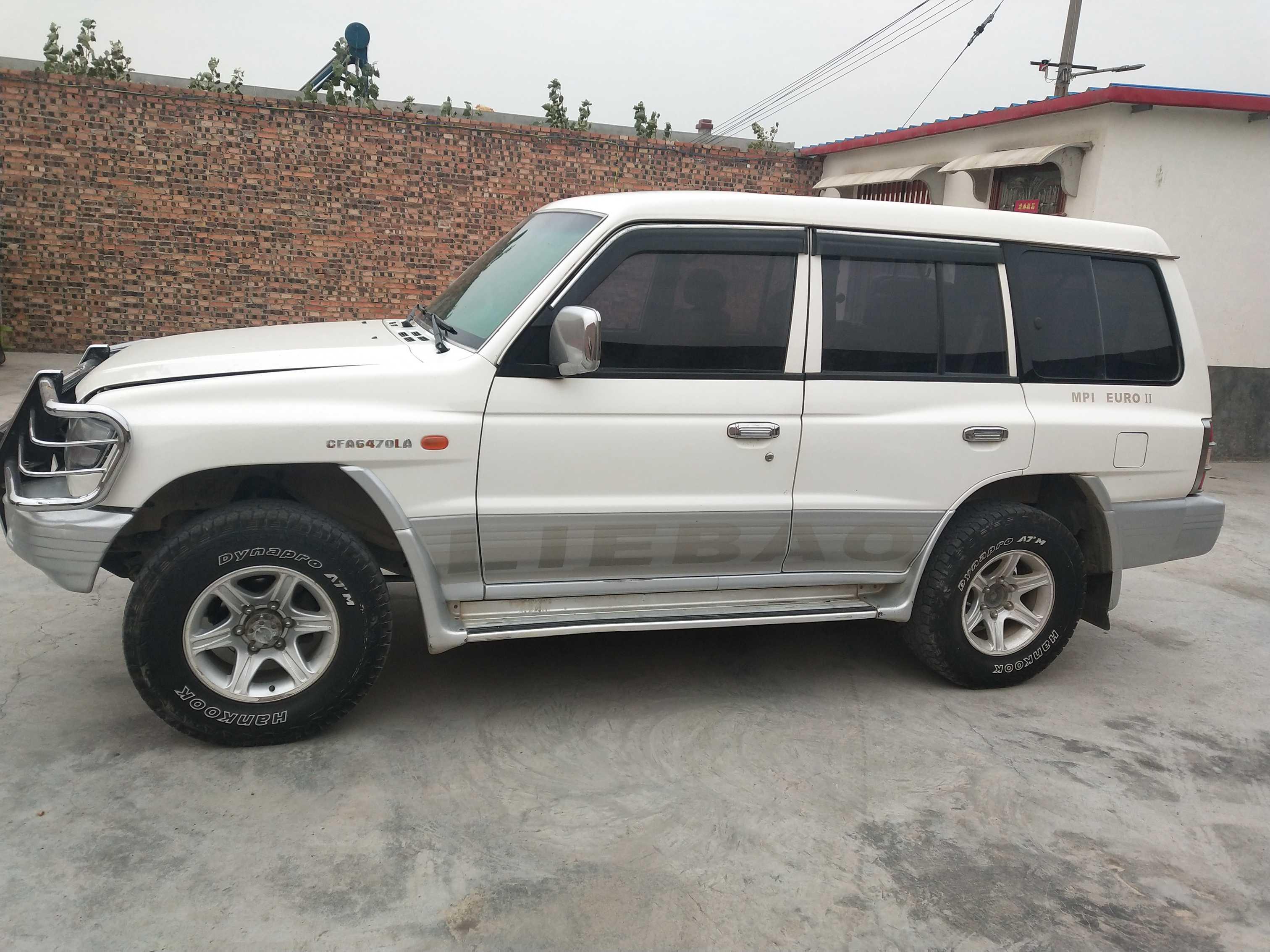 又能越野又便宜的二手车,在网上找很久最终把目光锁定到了黑金刚身上