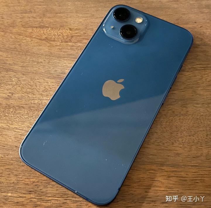 目前最值得买的苹果手机排行