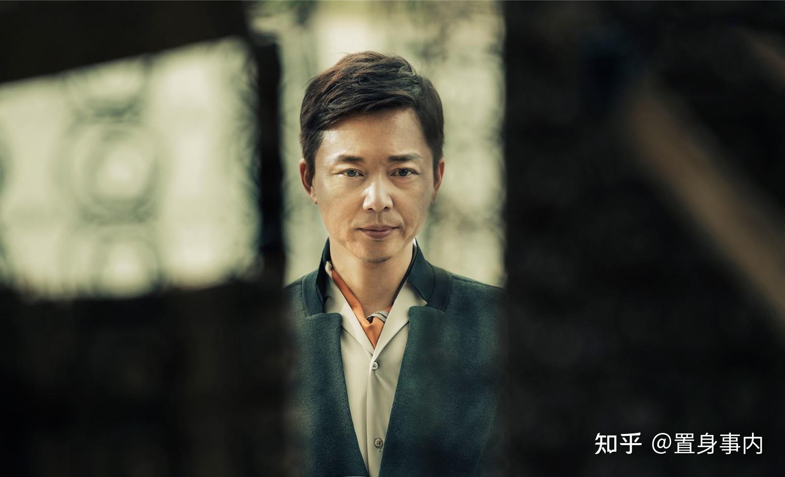 《扫黑风暴》刘奕君低调的爱,离婚后养大孩子,与女强人幸福至今