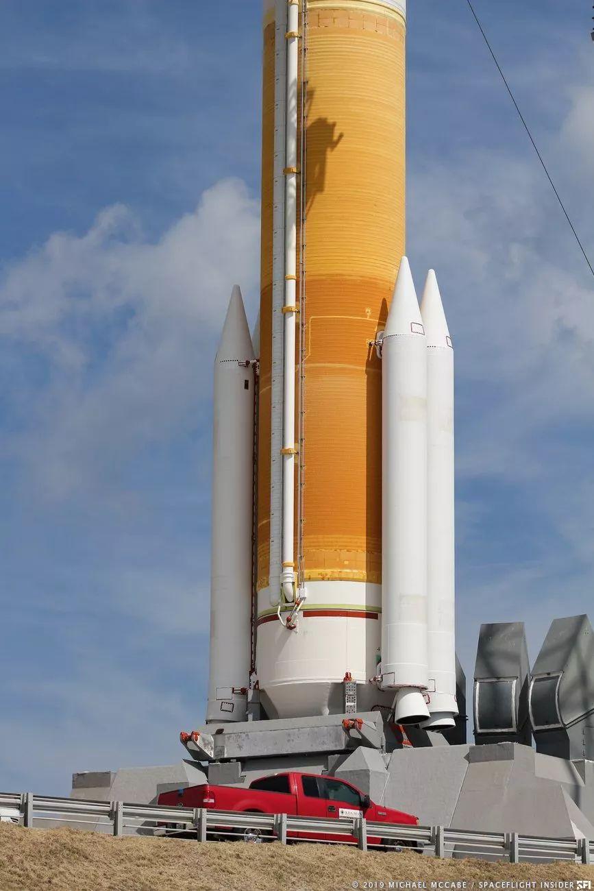 相比之下,spacex猎鹰9号火箭成功率97.