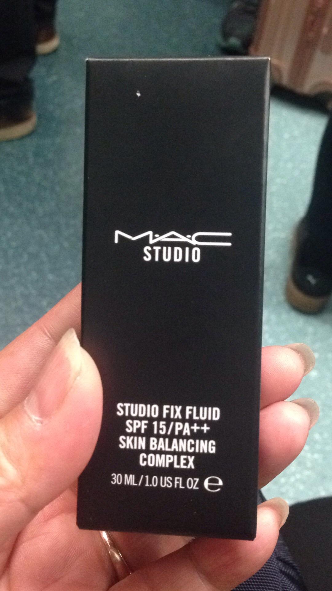 在香港买mac粉底液会比国内便宜吗,大概多少